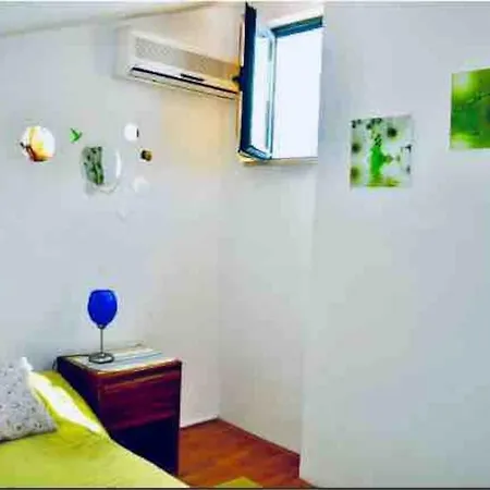 Mila Apartment Makarska
